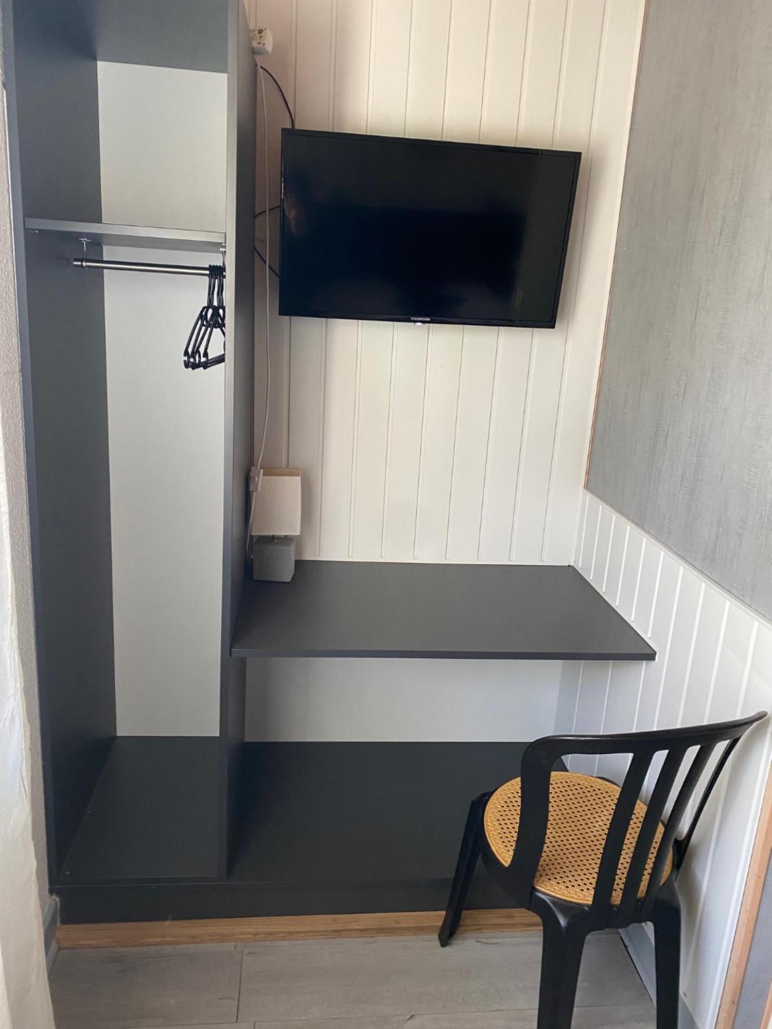 Auberge De Lamagistere Bagian luar foto