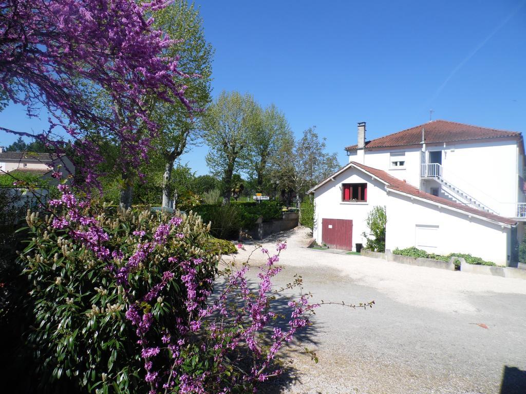 Auberge De Lamagistere Bagian luar foto